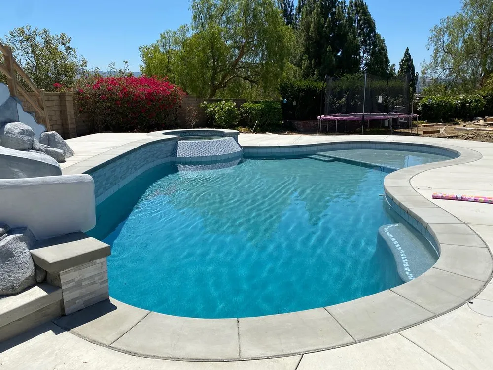 Affordable lawn mowing service for beautiful yards across Frisco, TX - SunBum Pools