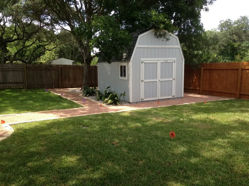 Local yard maintenance experts serving Austin, TX - Sunburst Creativescapes