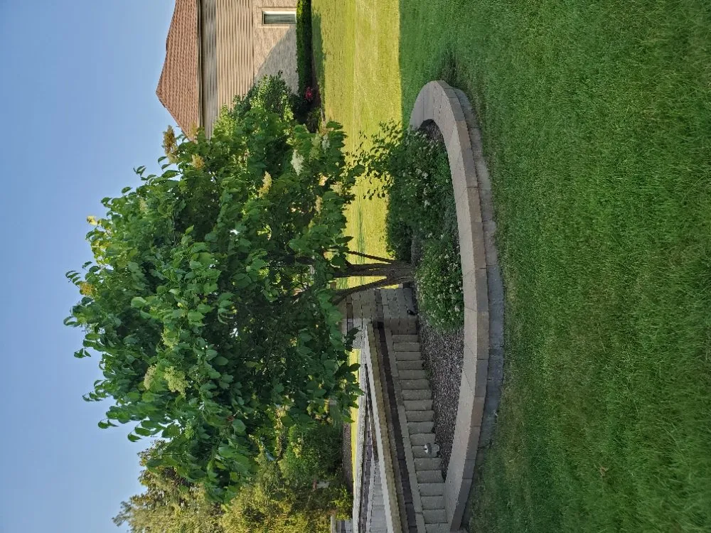 Reliable garden landscaping in Mundelein, IL - Suncity Landscaping