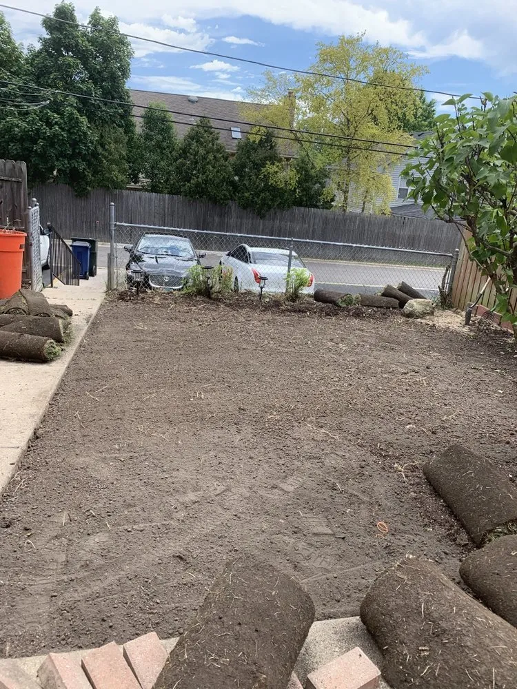 Trusted yard maintenance for beautiful yards in Vernon Hills, IL by SunCity Landscaping