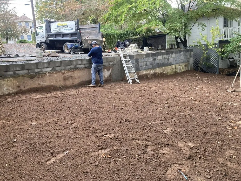 Top-rated yard cleanup service in Orangeburg, NY - Suncoast Landscaping & Home Improvement