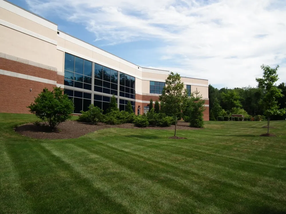 Affordable landscaping services for residential properties in Peninsula, OH by Suncrest