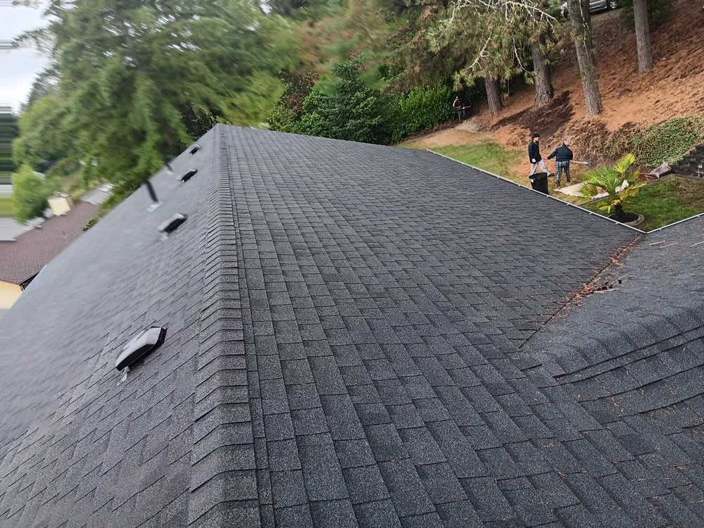 Professional garden landscaping for beautiful yards in Vancouver, WA by Sunday Landscaping