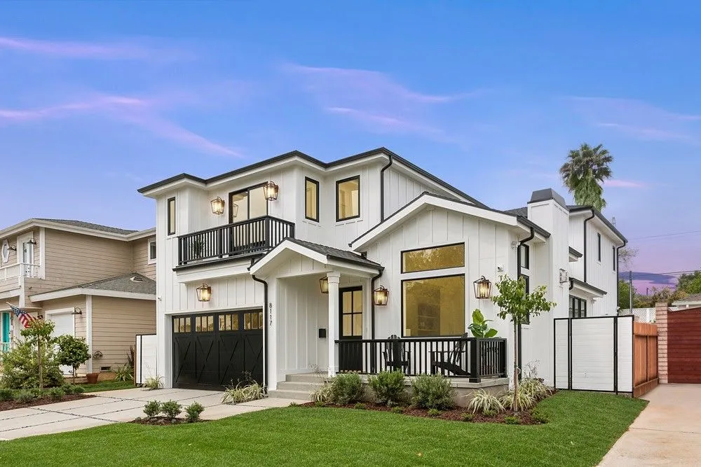 Trusted landscaping services near you across Marina Del Rey, CA - Sunflower Landscape