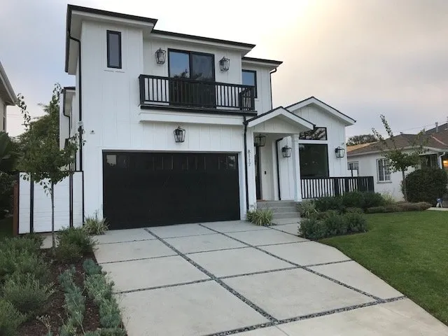 Professional landscape design for homes across Marina Del Rey, CA - Sunflower Landscape