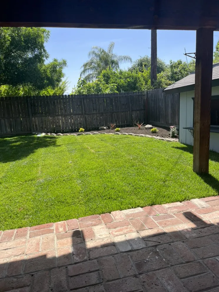 Reliable garden landscaping in Lindsay, CA by Sunflower Landscaping