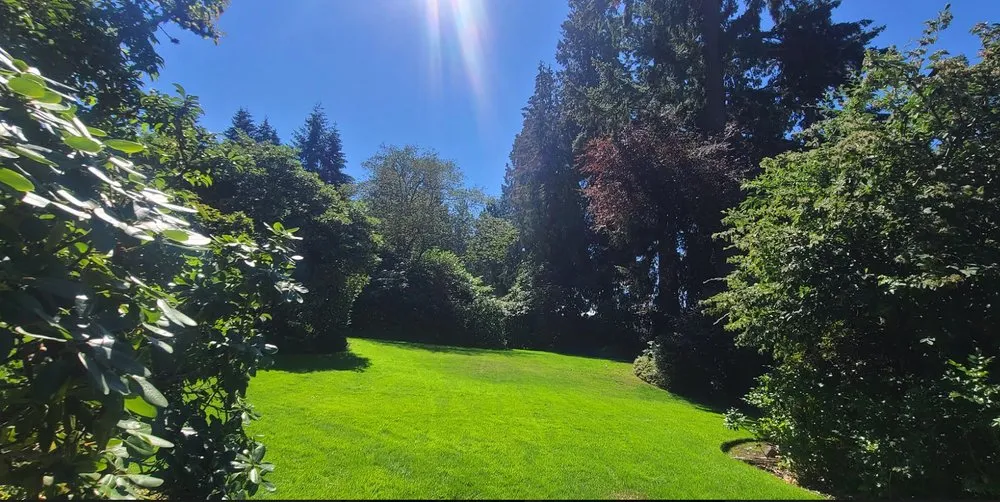 Professional garden landscaping for residential properties across Renton, WA - Sunglow Maple Landscaping Services