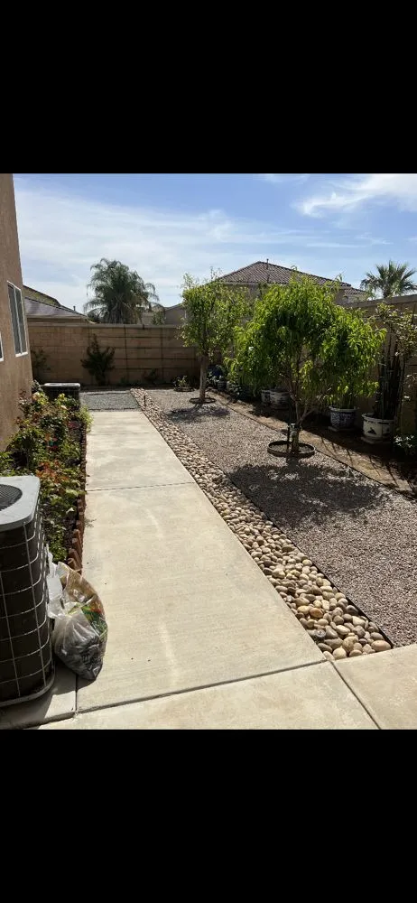 Top-rated yard cleanup service in Riverside, CA by SunGreen Lawn Maintenance