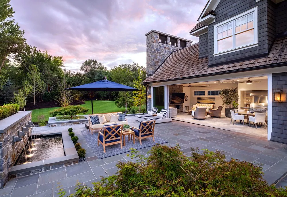 Custom lawn mowing service in Bluffdale, UT by Sunline Landscapes