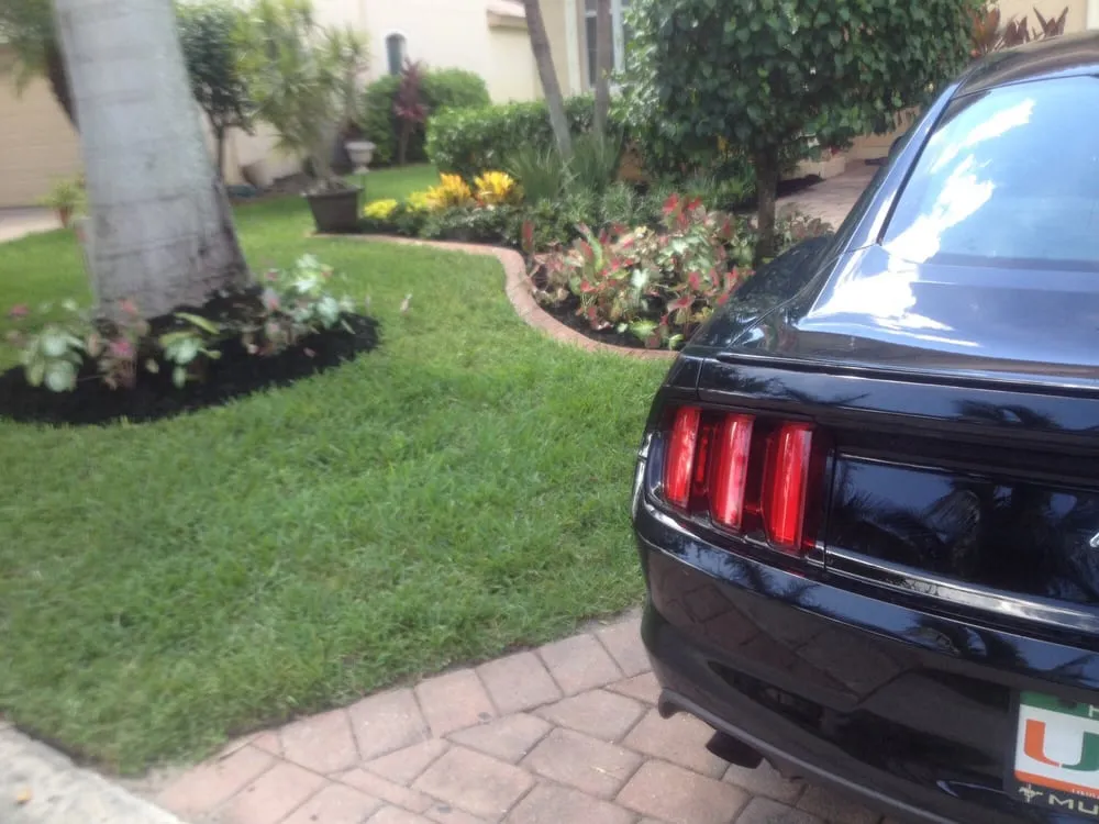 Professional landscaping services experts serving Fort Myers, FL - Sunman's Nursery & Landscaping