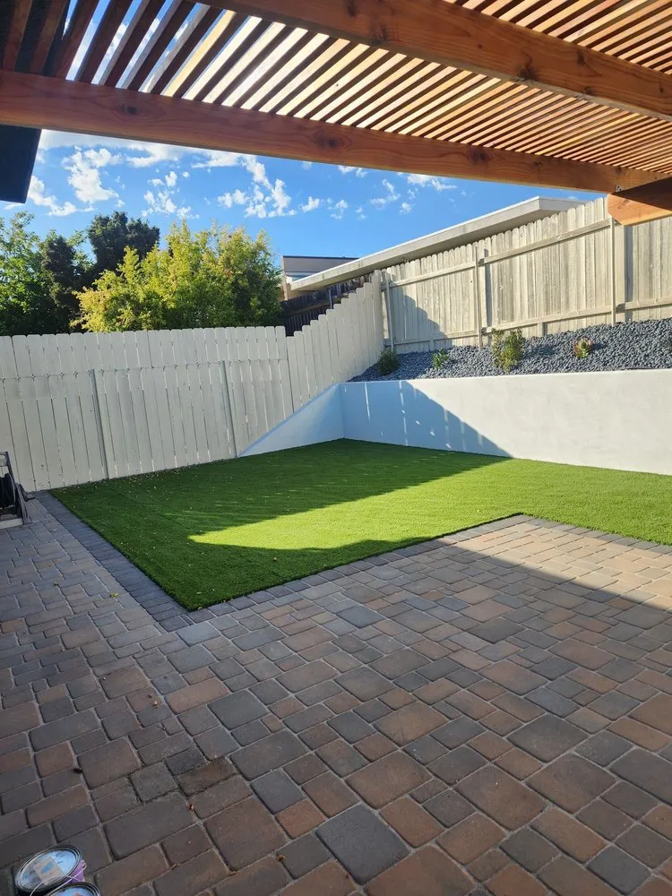 Professional lawn care service in San Diego, CA - Sunny Builders Group