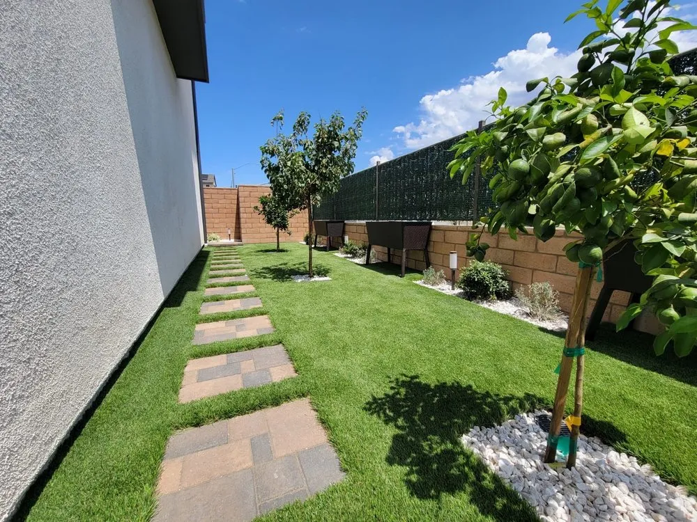 Expert landscaping services experts serving San Diego, CA - Sunny Builders Group