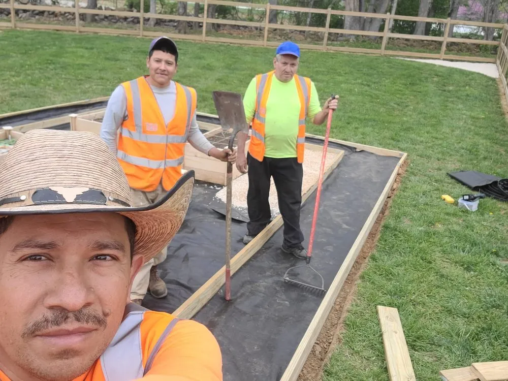 Reliable yard maintenance in Edgewood, MD by Sunny Day Landscaping and More