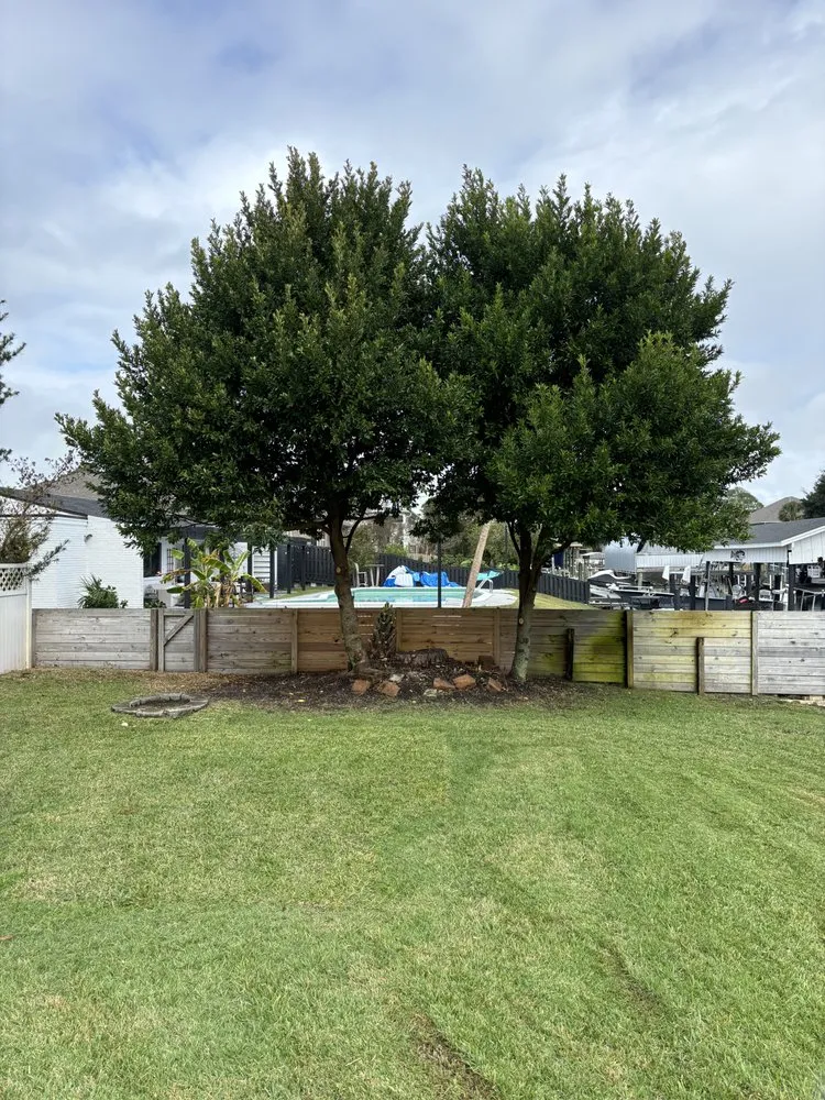 Reliable outdoor landscaping experts serving Gulf Breeze, FL - Sunny Dayz Lawn Care