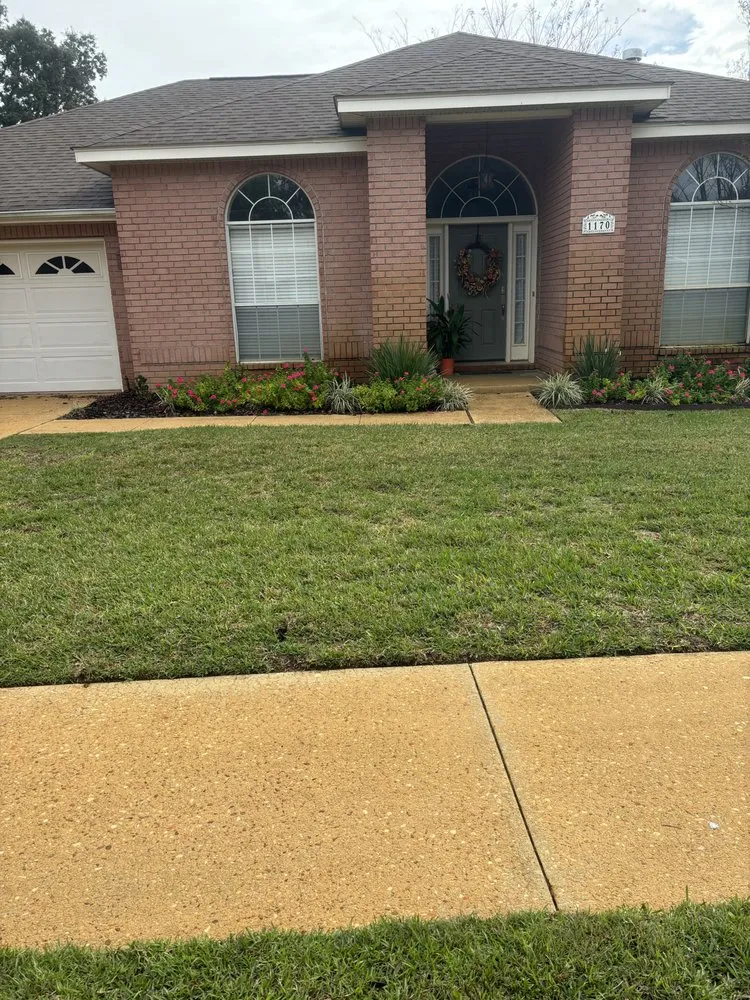 Trusted landscape installation in Gulf Breeze, FL - Sunny Dayz Lawn Care