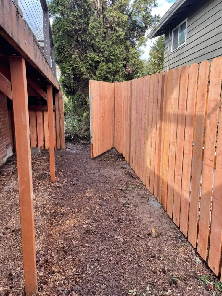 Custom lawn care service experts serving Springfield, OR - Sunny Landscape Construction