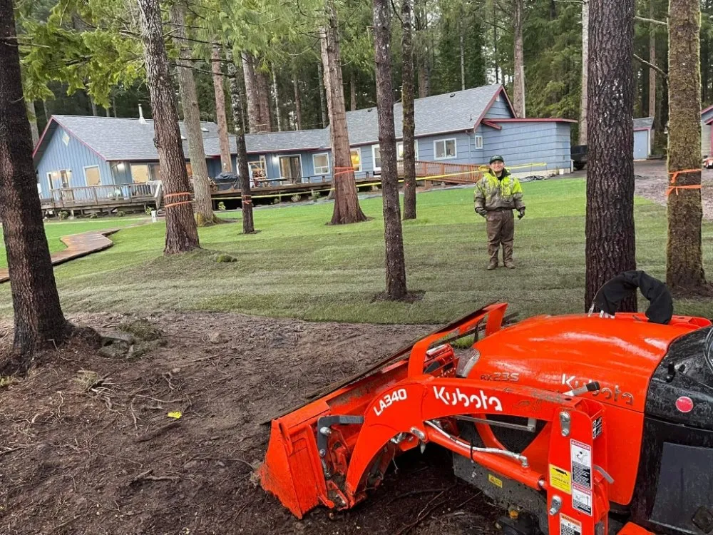 Custom outdoor landscaping with custom design in Springfield, OR by Sunny Landscape Construction