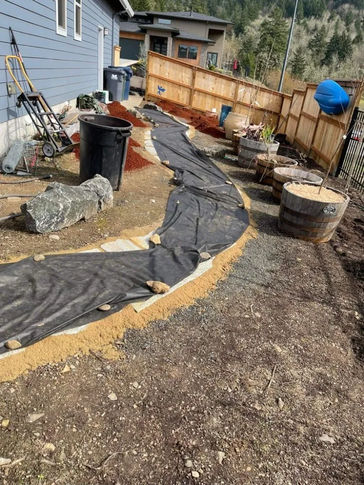 Custom residential landscaping for year-round maintenance in Springfield, OR by Sunny Landscape Construction