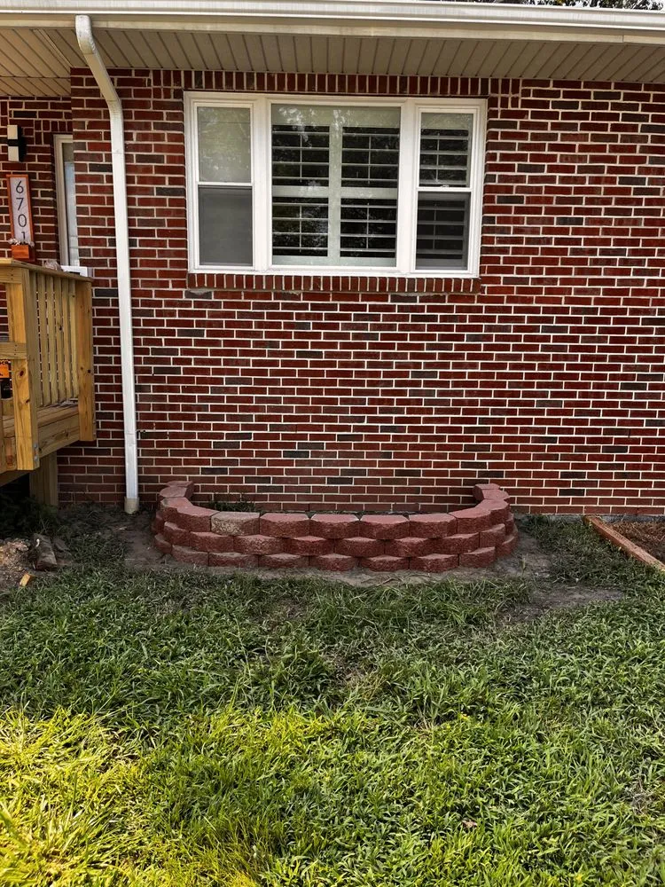 Custom garden landscaping in Henrico, VA - Sunny Landscaping