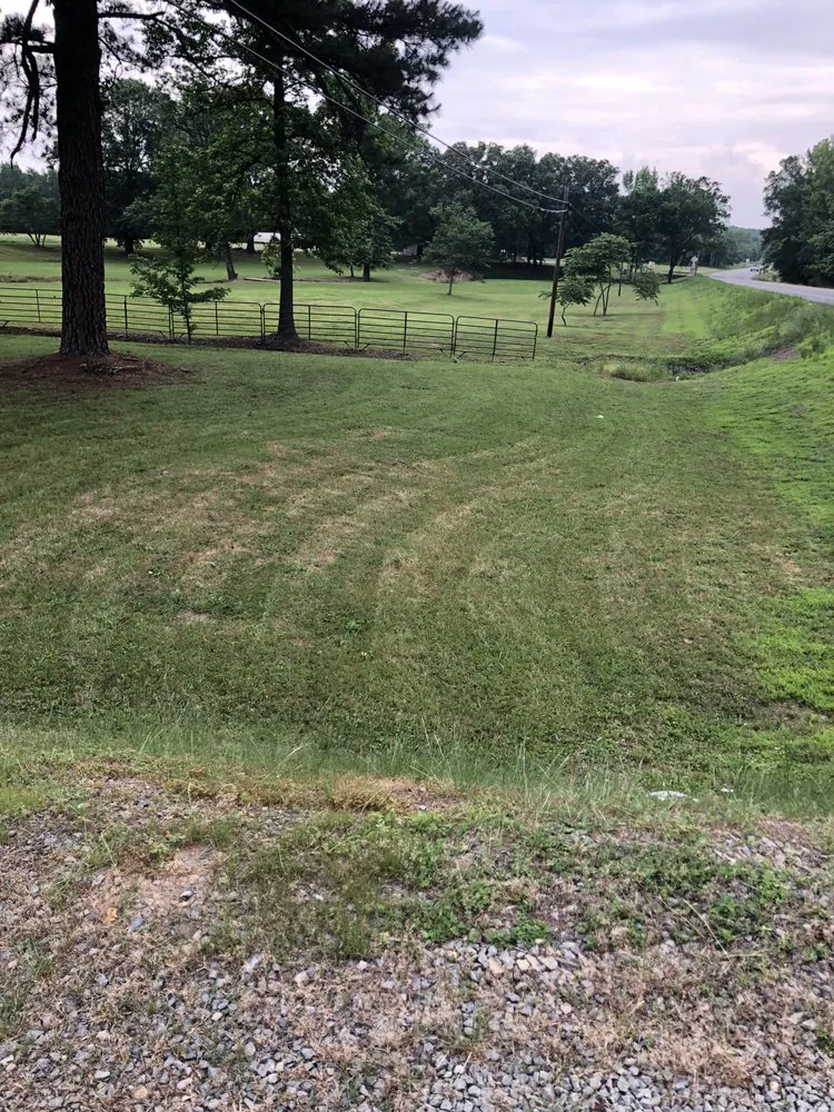 Top-rated residential landscaping for homes in North Little Rock, AR by Sunny Mowing