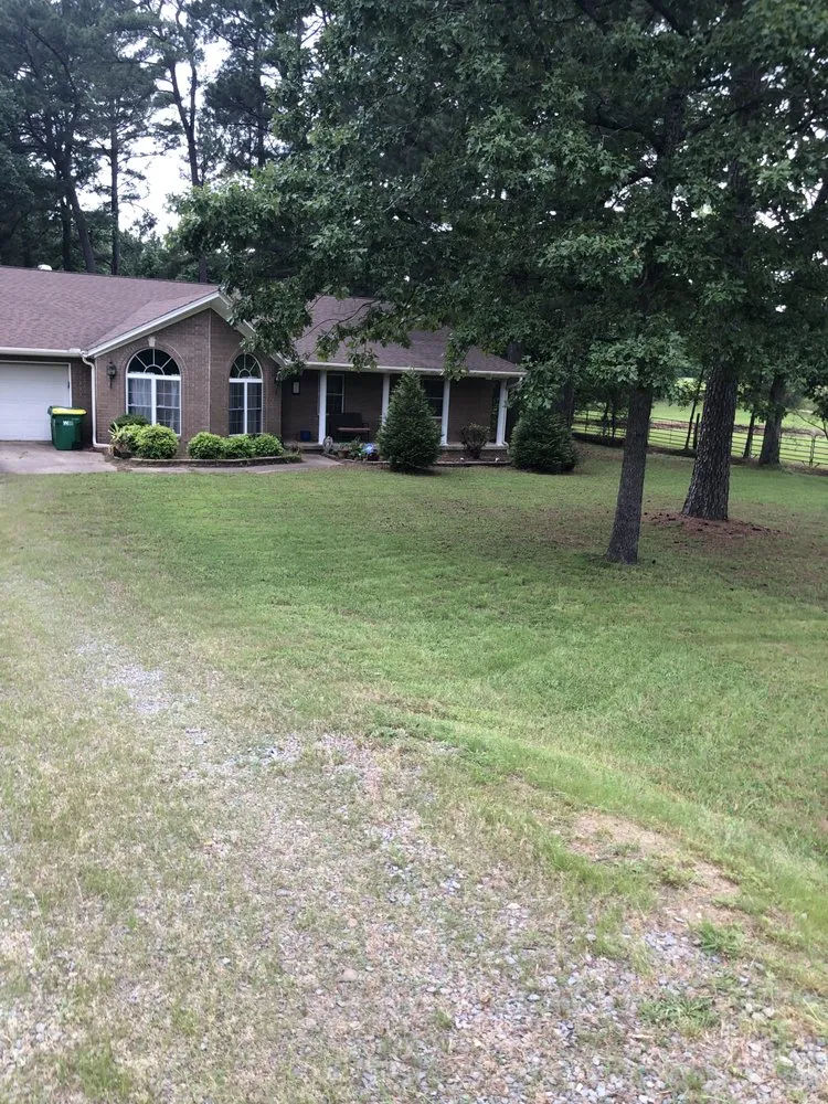 Trusted outdoor landscaping for beautiful yards in North Little Rock, AR by Sunny Mowing