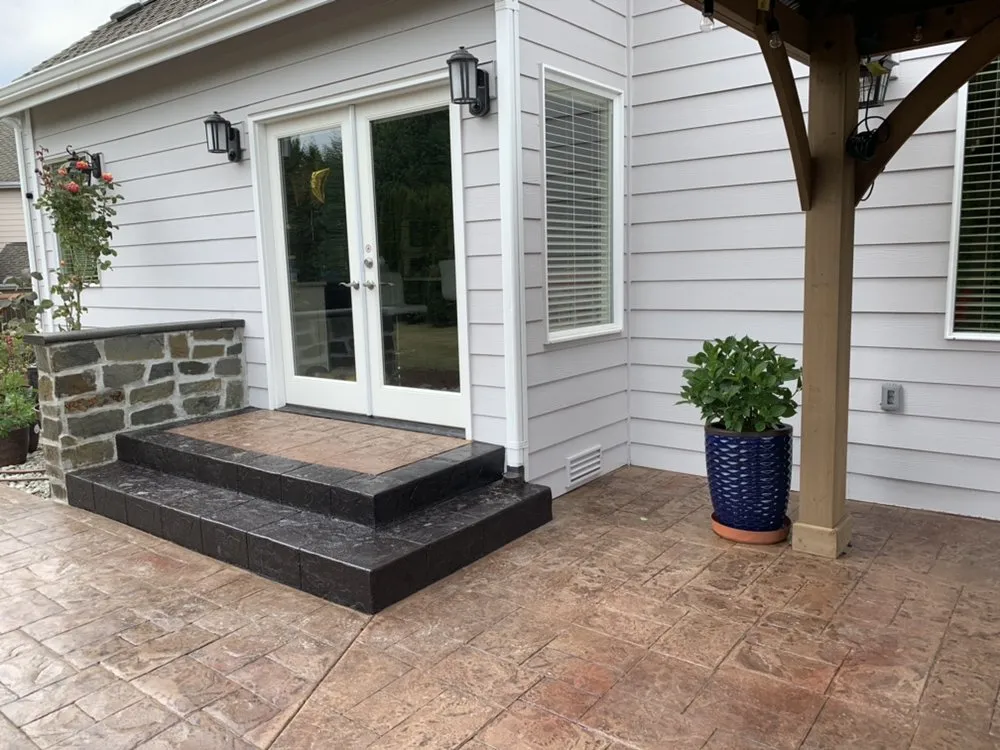 Professional landscape installation for residential properties in Everett, WA by Sunny Seattle Landscaping