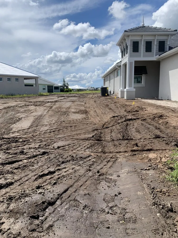 Local landscaping services in Palmetto, FL by Sunny Site Services