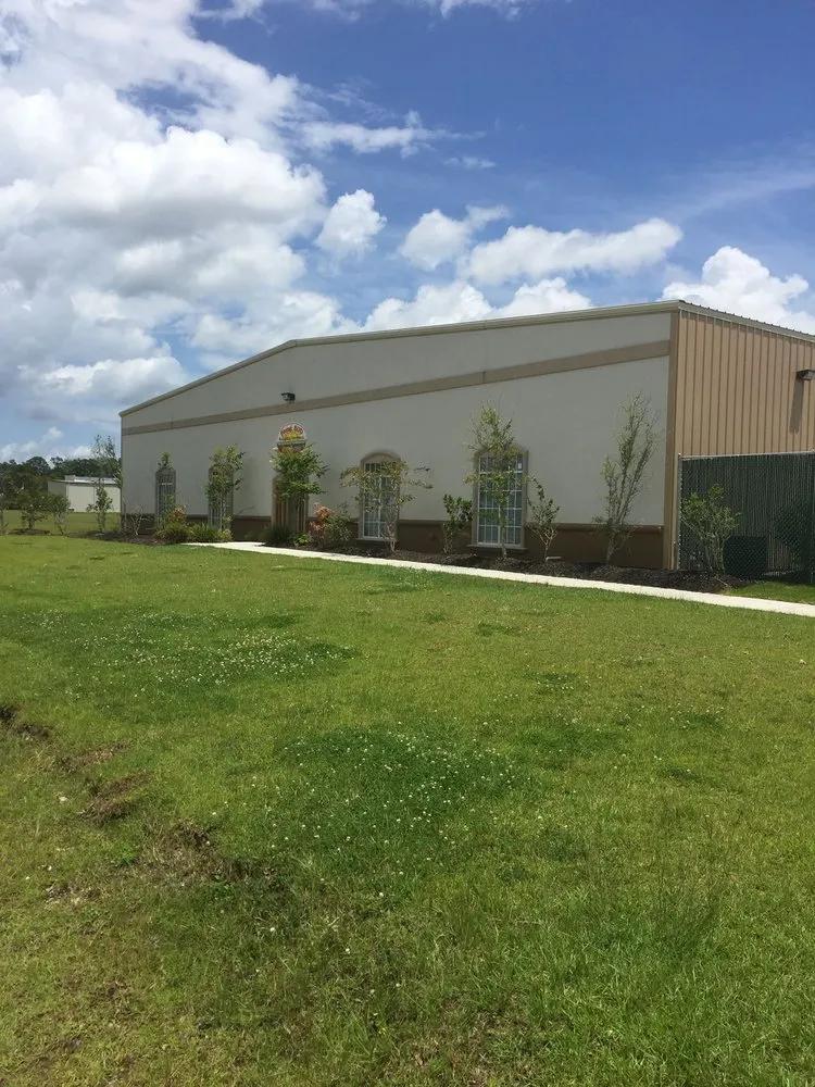 Expert yard maintenance in Slidell, LA - Sunny Sod and Sodding Services