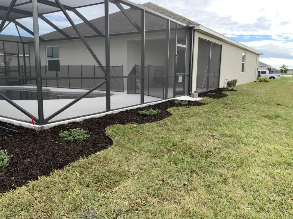 Local lawn care service with custom design in Grant Vlkria, FL by Sunny Sod Up