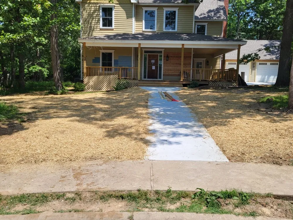 Top-rated outdoor landscaping experts serving Bella Vista, AR - Sunnyside Earthworks & Land Management