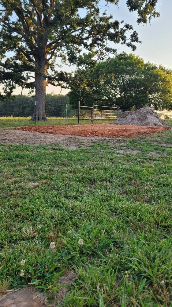 Custom outdoor landscaping in Bella Vista, AR - Sunnyside Earthworks & Land Management