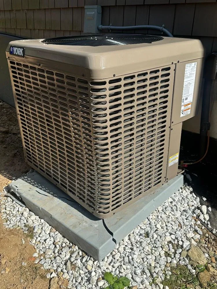 Expert yard maintenance for beautiful yards across Stanhope, NJ - Sunnyside Garden & Gifts