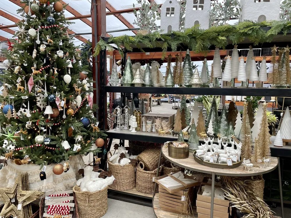 Top-rated landscaping services in Minneapolis, MN by Sunnyside Gardens