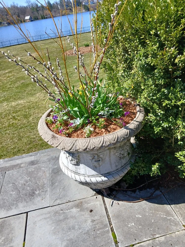 Custom outdoor landscaping for residential properties in Grand Rapids, MI by Sunnyside Landscaping