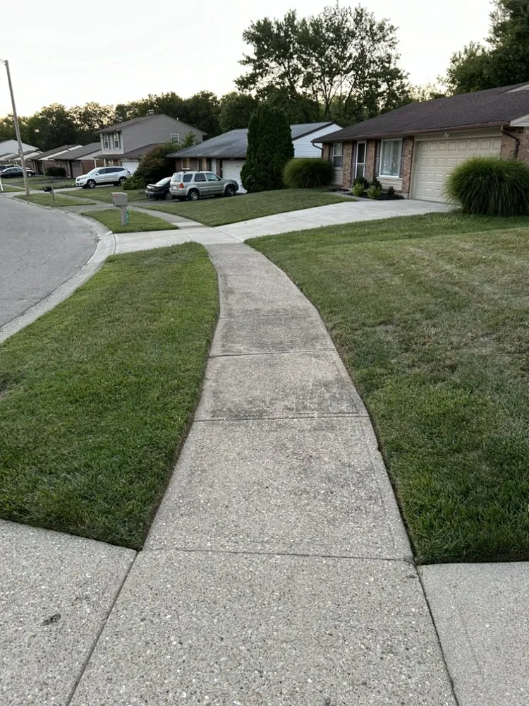 Affordable yard cleanup service experts serving Huber Heights, OH - Sunnyside Lawncare
