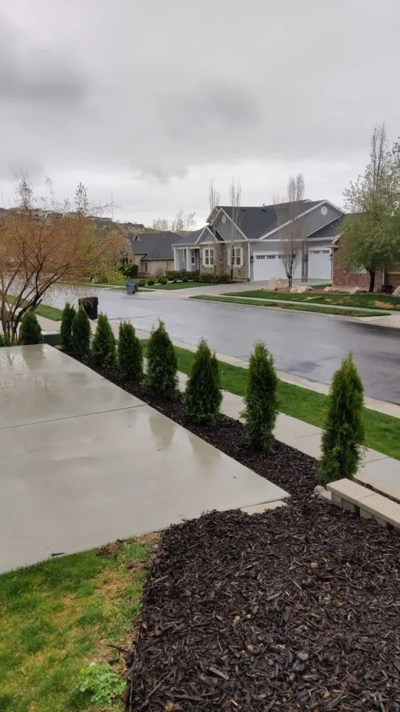 Professional lawn mowing service experts serving Salt Lake City, UT - Sunnyside S J Landscaping