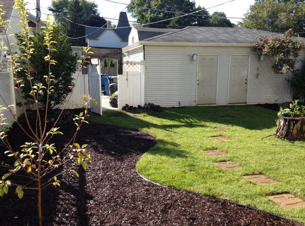Top-rated landscaping services in Bridgeview, IL by Sunnyview Landscaping
