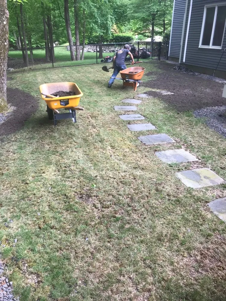 Top-rated yard maintenance in Sharon, MA by Sunrays Lawn Care