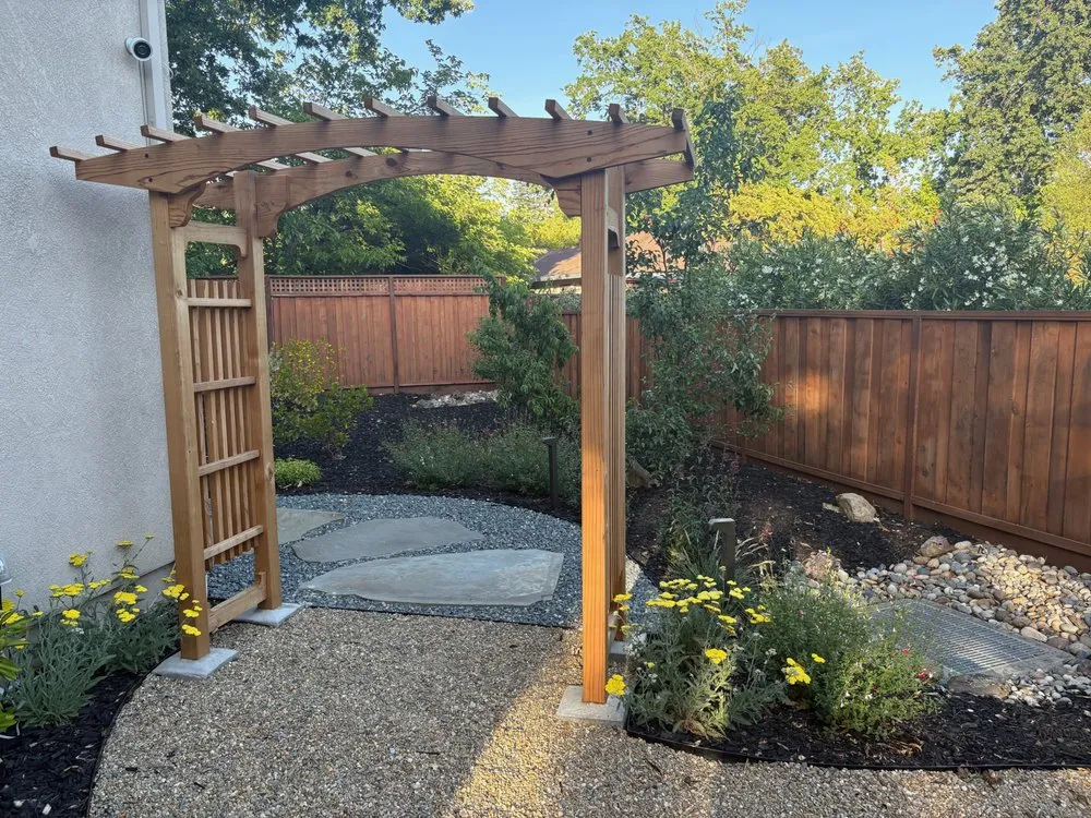 Affordable garden landscaping in Concord, CA by Sunrise Garden Design