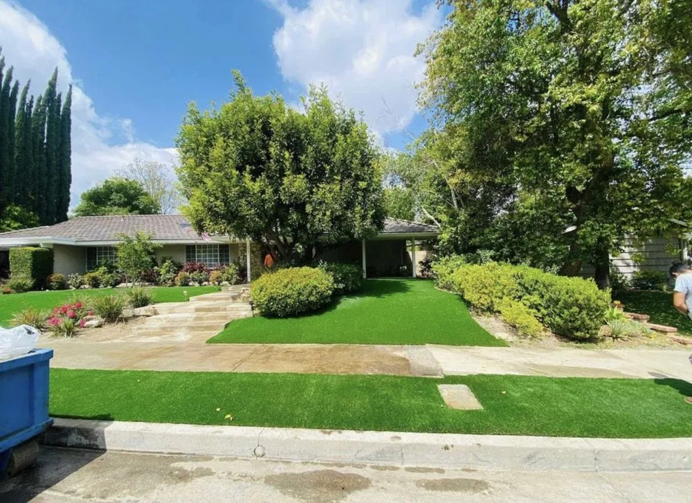 Professional landscaping services experts serving Las Vegas, NV - Sunrise Hardscape