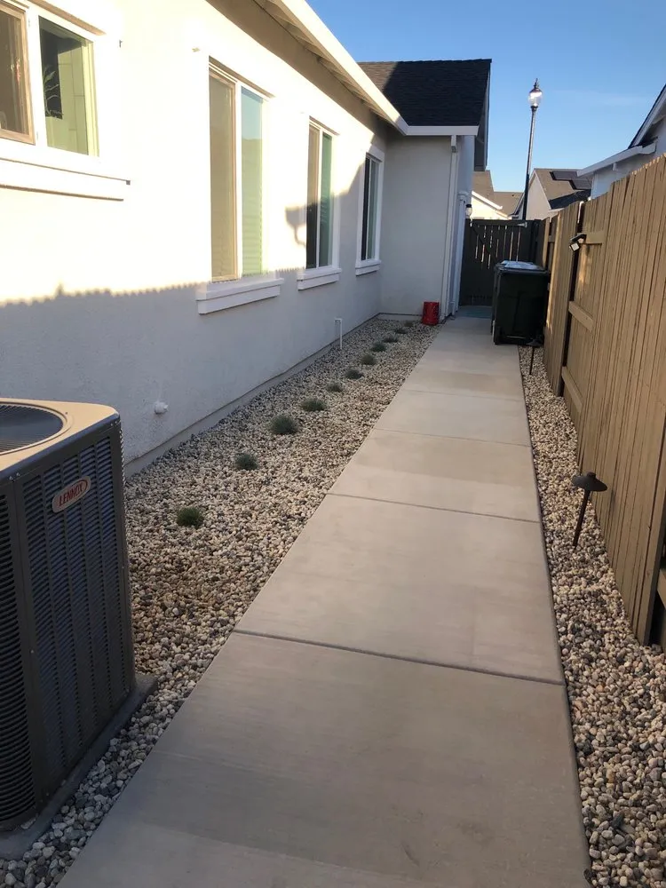 Expert garden landscaping in Citrus Heights, CA by Sunrise Landscape Services