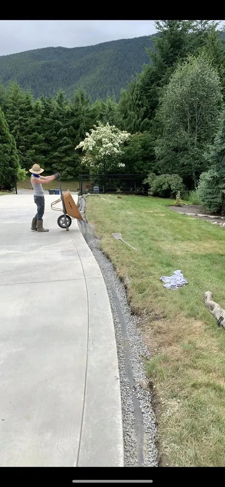 Expert lawn mowing service in Everett, WA by Sunrise Landscaping