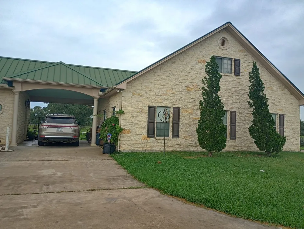 Top-rated lawn mowing service for residential properties in Corpus Christi, TX by Sunrise Lawn Service