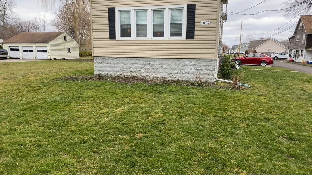 Local residential landscaping in Niagara Falls, NY - Sunrise Maintenance of WNY