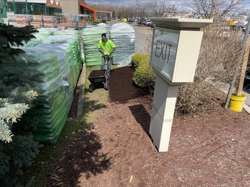 Reliable garden landscaping in Niagara Falls, NY - Sunrise Maintenance of WNY