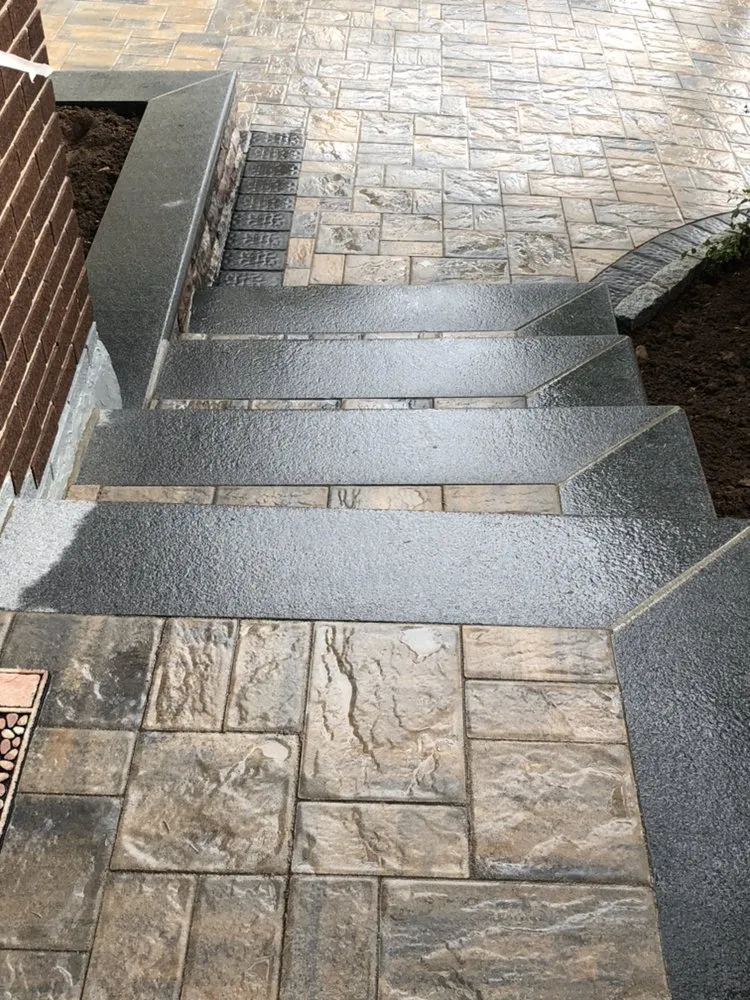 Custom lawn mowing service experts serving Staten Island, NY - Sunrise Masonry & Concrete