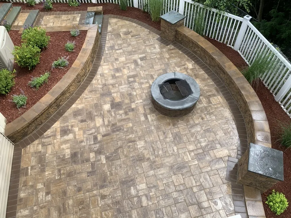 Custom outdoor landscaping experts serving Sparta, NJ - Sunrise Paving & Landscape Designs
