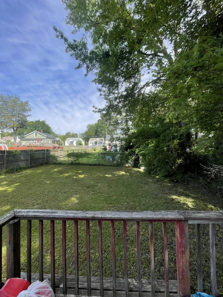 Expert yard maintenance in Richmond, VA - Sunrise Services