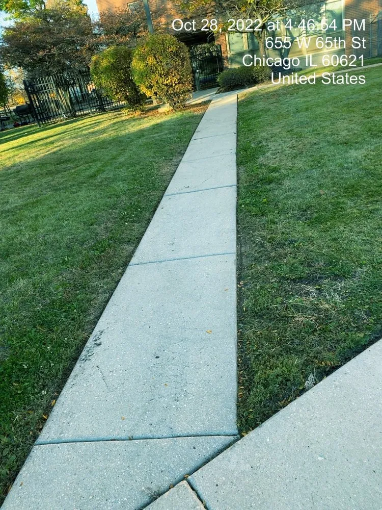 Custom yard maintenance with custom design across Chicago, IL - Sunrise To Sunset Landscaping and Snow Removal