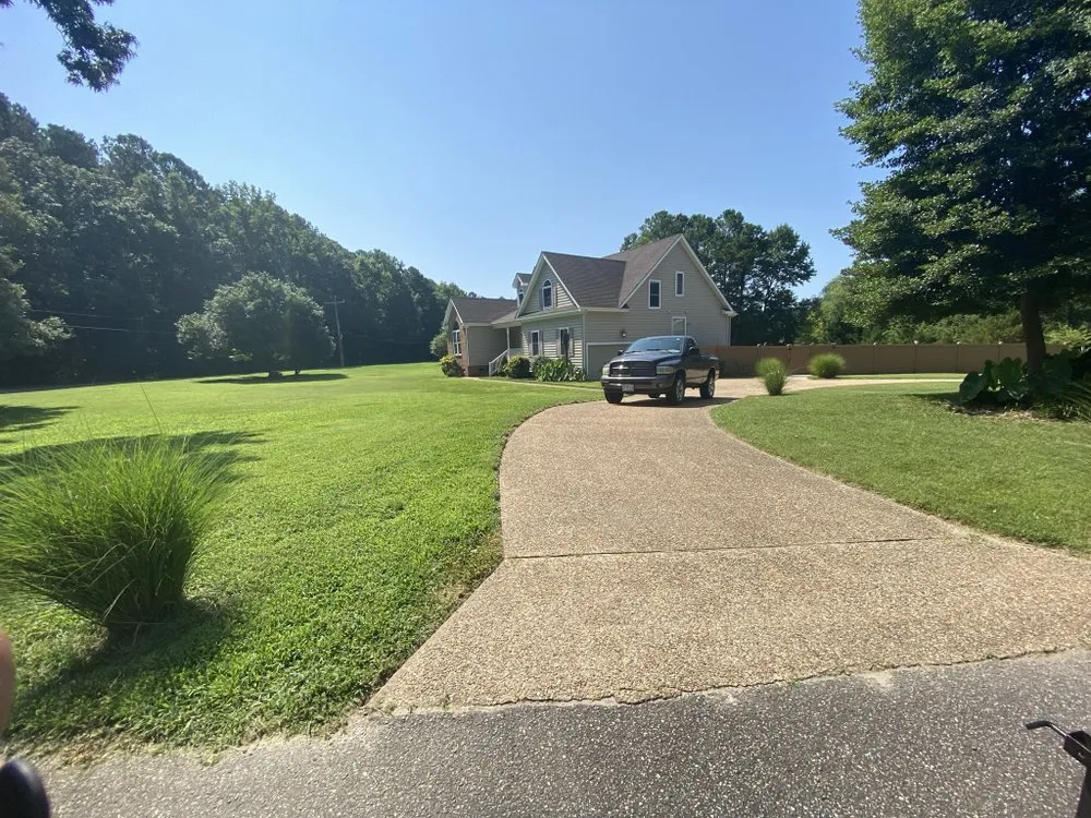 Trusted residential landscaping experts serving Newport News, VA - Sunrize Landscape